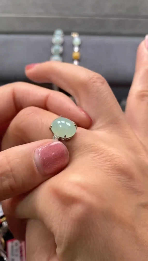【闪购商品】翡翠戒指银S925镶嵌3333333    3