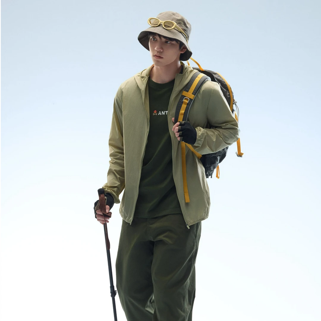 安踏防晒家族抗紫外线UPF50+防晒衣冰肤外套2025夏季男款轻薄衣