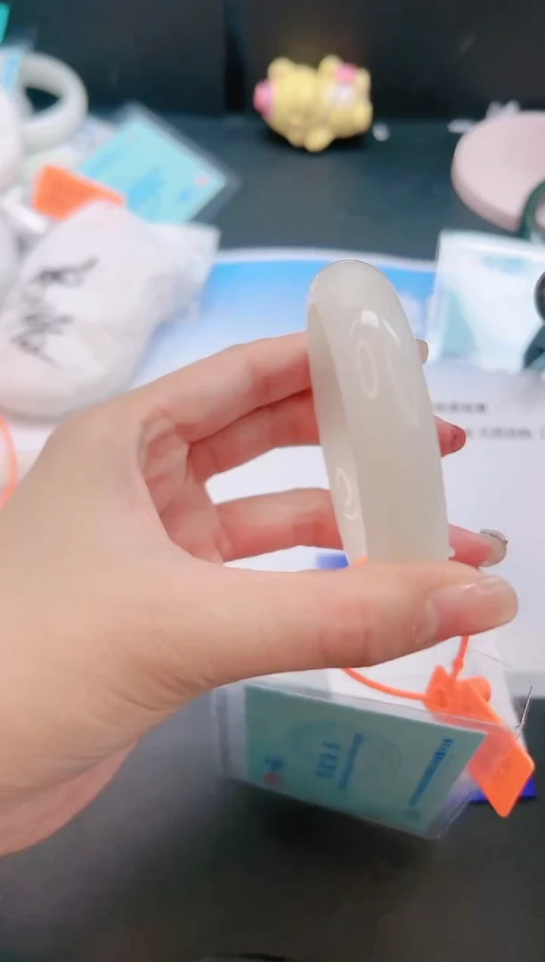 未镶嵌手镯和田玉20G74-56