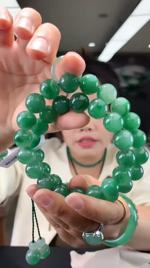 【闪购商品】石英质玉手链未镶嵌珠串
