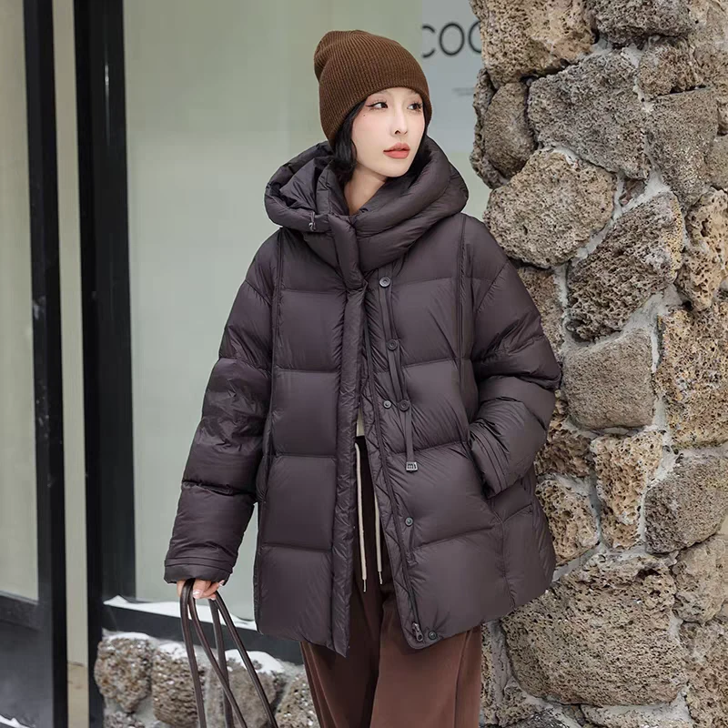 依美阁女装推介女款连帽90绒白棉服保暖中长款冬季时尚显瘦外套