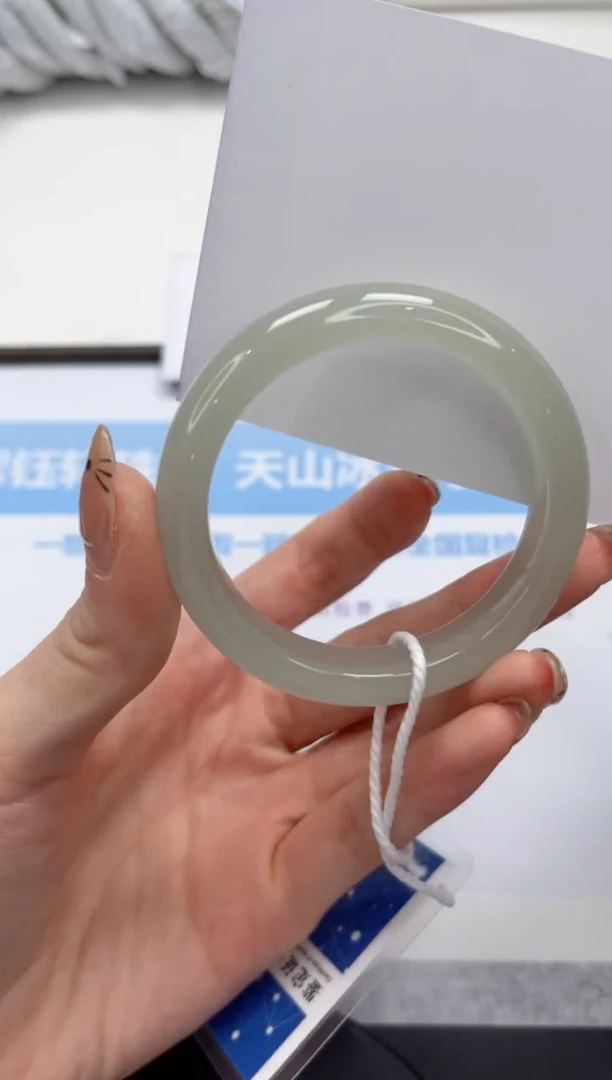 未镶嵌手镯石英质玉199-50.6