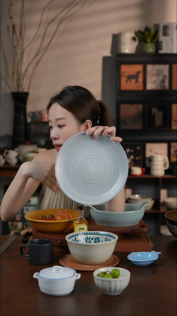 陶瓷北欧风螺纹8.8寸早餐盘 意面盘 微瑕 凑满20发货