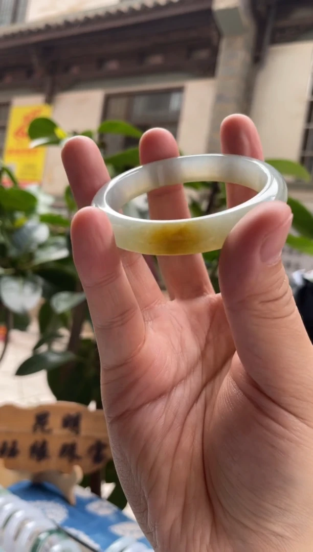 未镶嵌手镯翡翠53圈