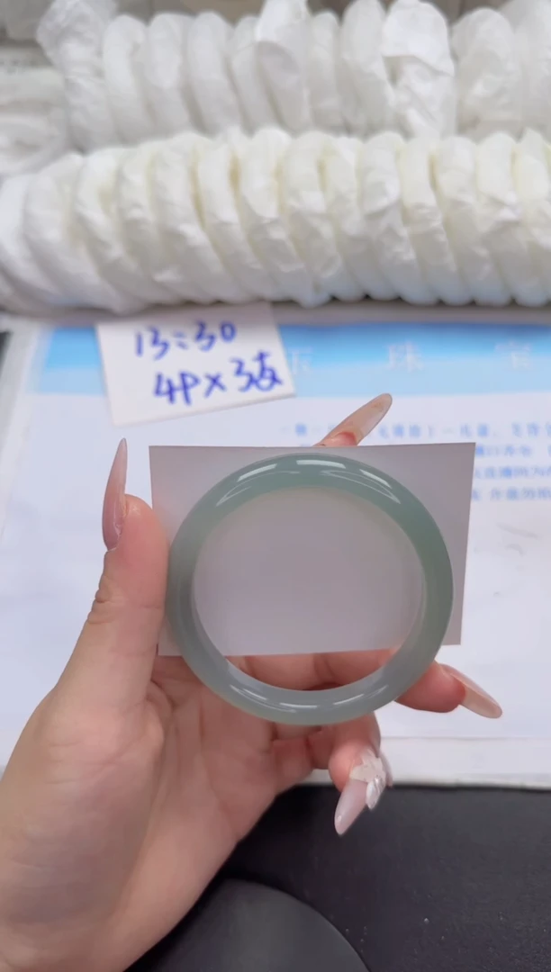 石英质玉手镯未镶嵌38-58.6