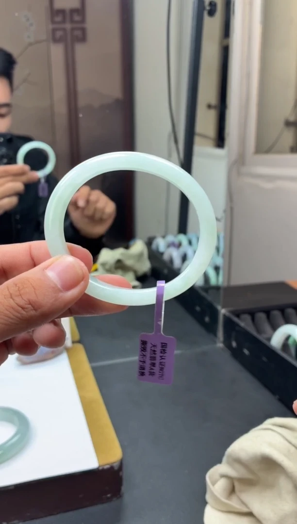 未镶嵌手镯翡翠福利镯 冰胶晴底 1号 贵妃  52-53圈口