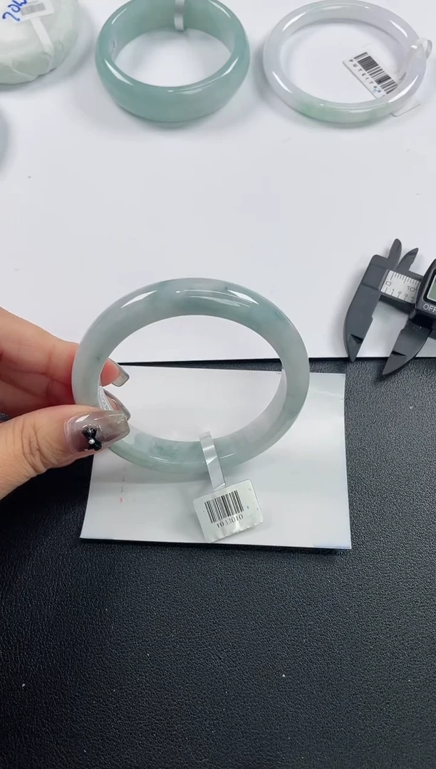 未镶嵌手镯翡翠基地发货H8981