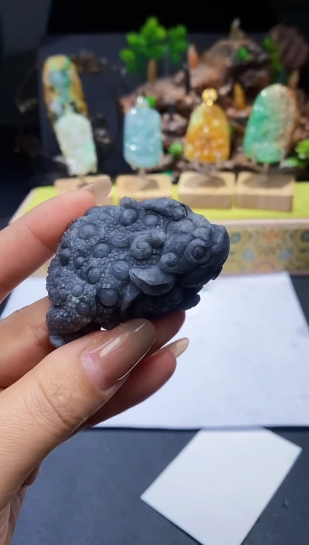 【闪购商品】翡翠颈饰未镶嵌翡翠A货