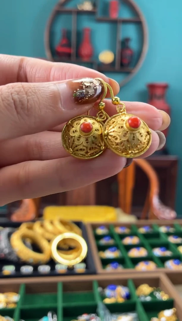 非遗手工花丝镶耳环