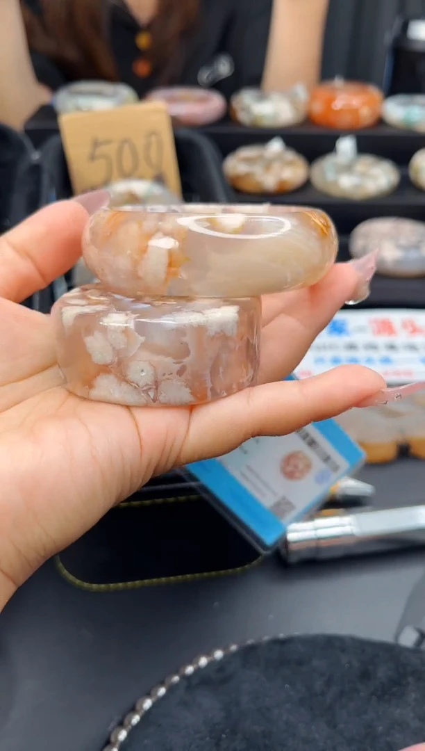 石英质玉手镯未镶嵌赠送镯心（60圈口）