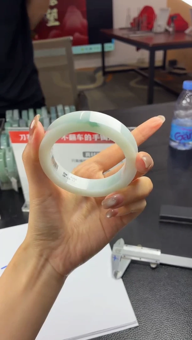 未镶嵌手镯定制翡翠手镯XJ/发一件