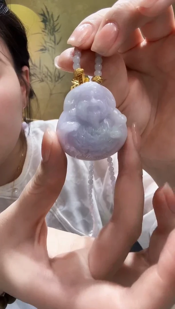 颈饰未镶嵌翡翠吊坠