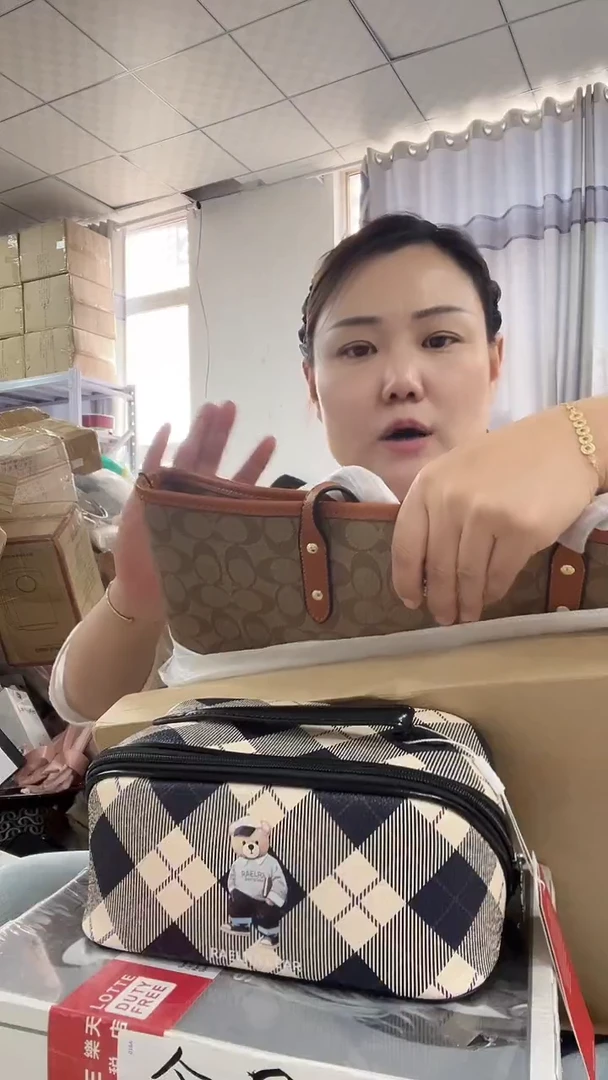 牦牛剖层皮革琪琪女包1号店超好看发图片款口吃包