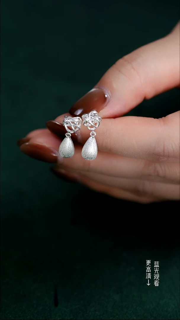 珐琅足银新款车花水滴耳钉