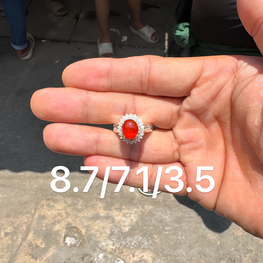 0604(小哪吒在源头)冰种翡翠红翡戒面干净肉细杠味荧光足