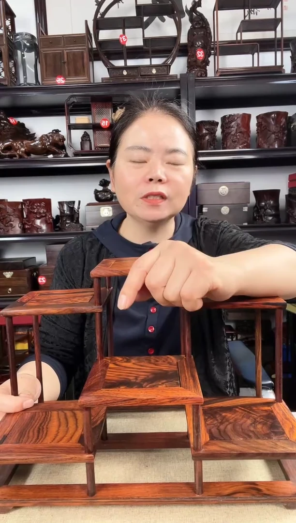 木红六连老李红木工艺品