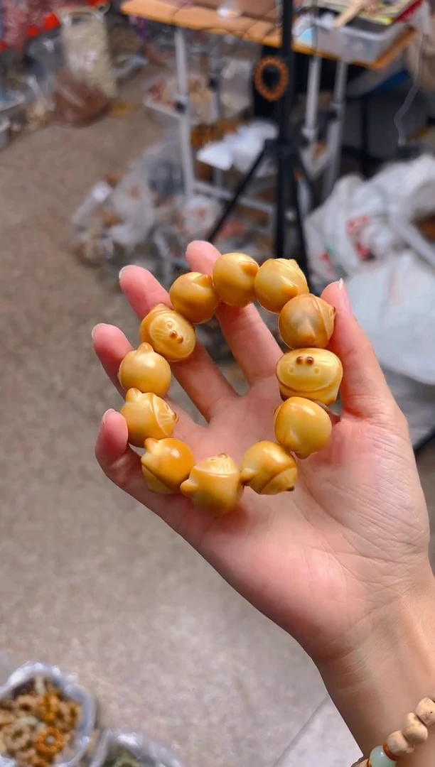 吊坠菩提根/象牙果叮当猫单圈