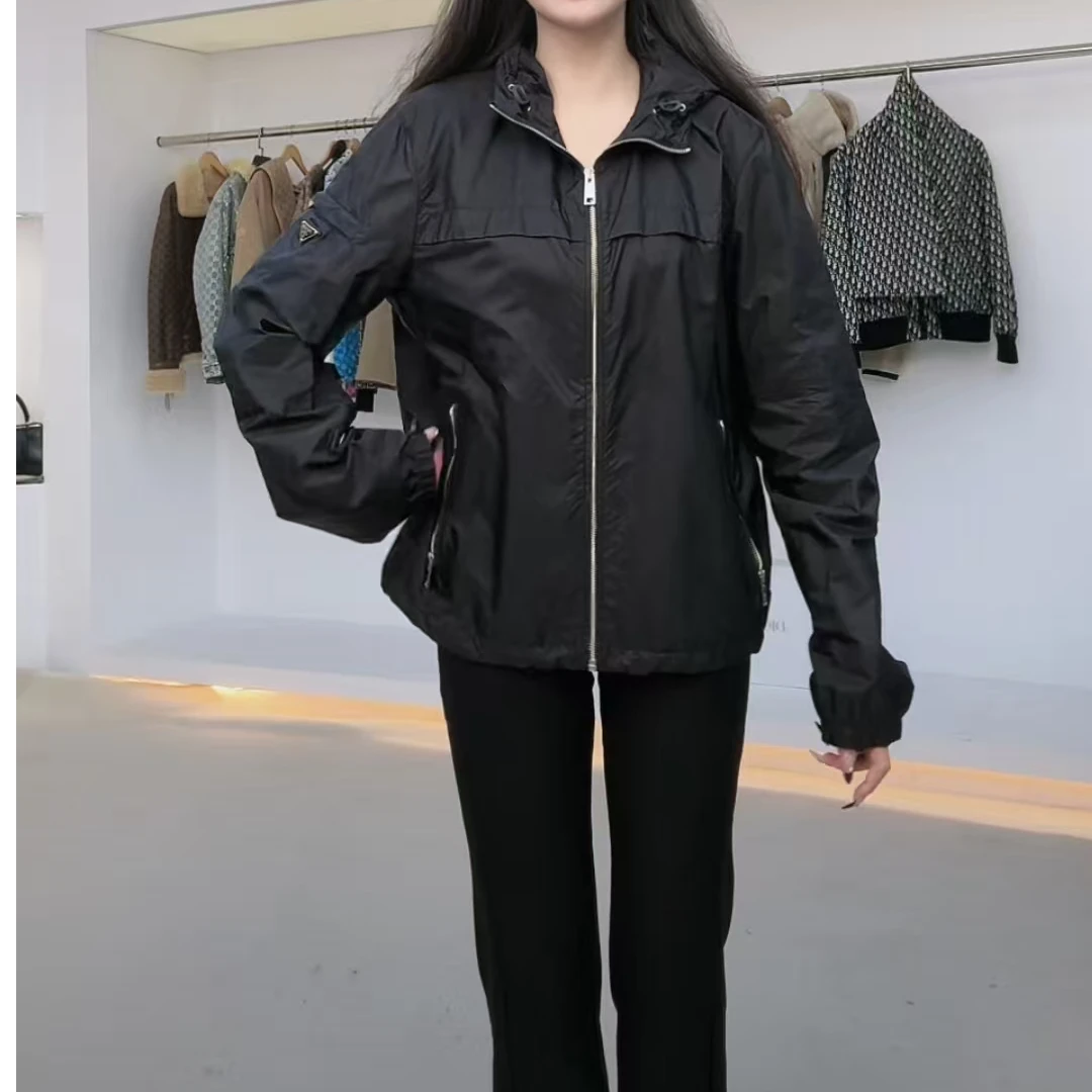 全新未使用 Prada/普拉达 徽标拉链长袖 黑色/50