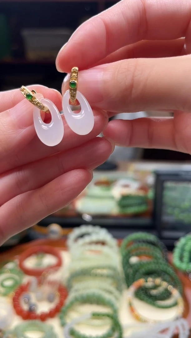 银S925镶嵌和田玉耳饰白玉耳坠