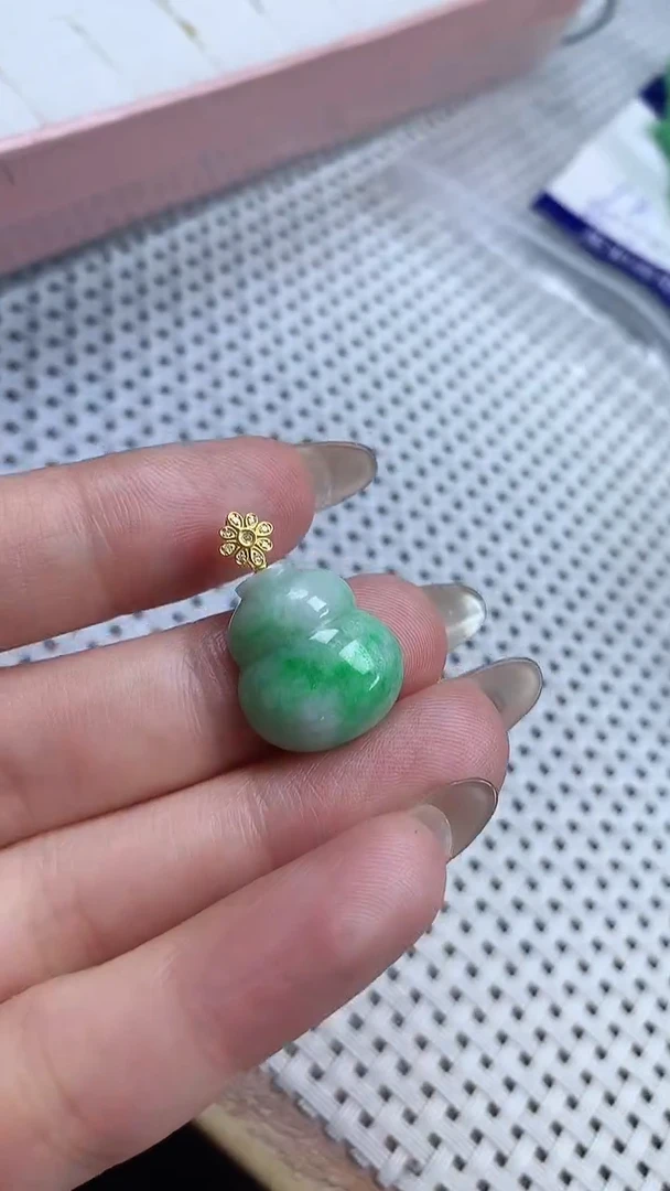 【闪购商品】翡翠颈饰18K金镶嵌颈饰