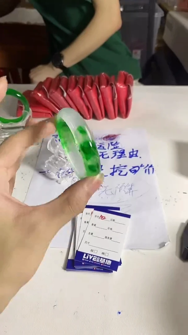 女王大人潮流手镯A52