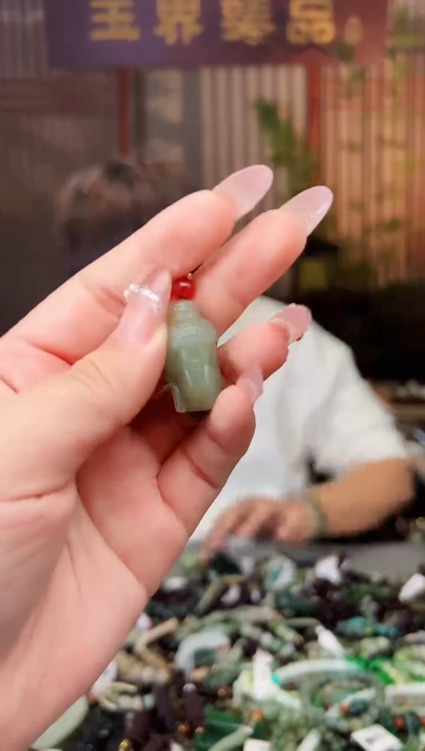 【闪购商品】和田玉颈饰未镶嵌多样性发一