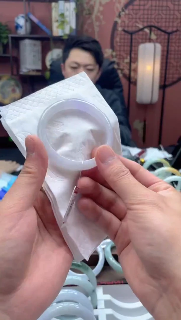 未镶嵌手镯翡翠6638****