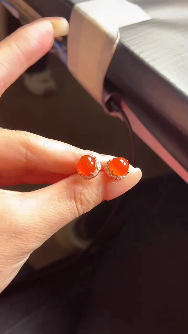 【闪购商品】南红玛瑙颈饰未镶嵌100636829