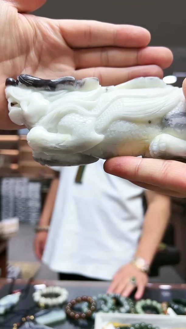 多样性发货其中发一