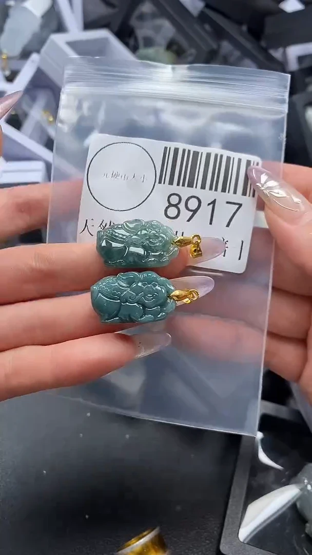 吊坠(不含链)未镶嵌翡翠8917