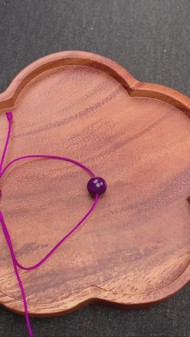 未镶嵌苏纪石（舒俱来）其他单珠线绳款