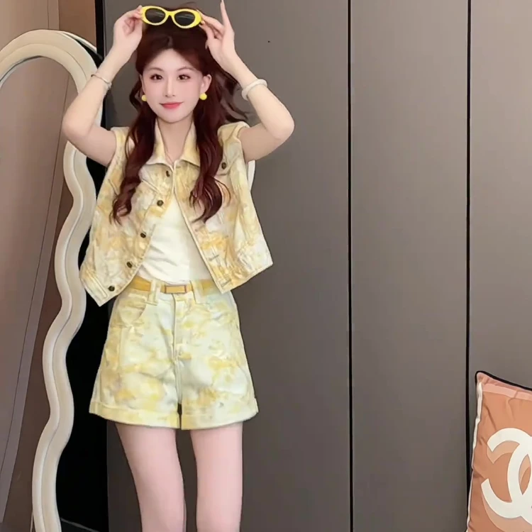 夏季印花显瘦辣妹风时尚马甲短裤百搭复古减龄气质套装两件套女潮