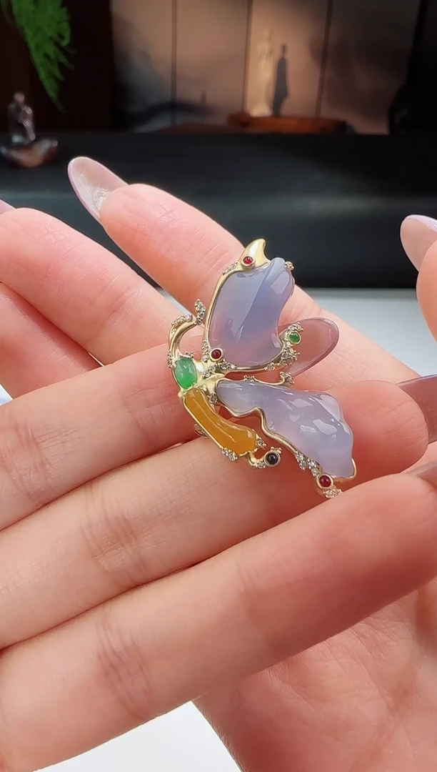 颈饰18K金镶嵌翡翠【鑫鑫】