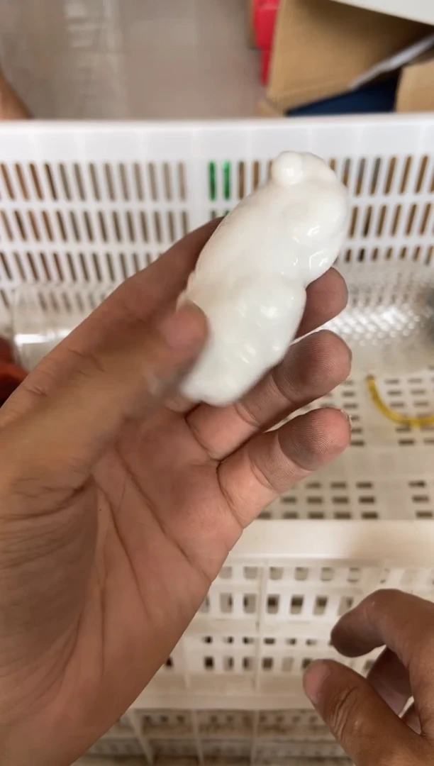 杯摄影的产品有使用过的痕迹有点脏介意勿拍