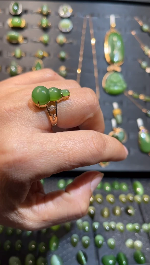 【闪购商品】和田玉碧玉猫眼葫芦戒指18K金镶嵌多样性发一