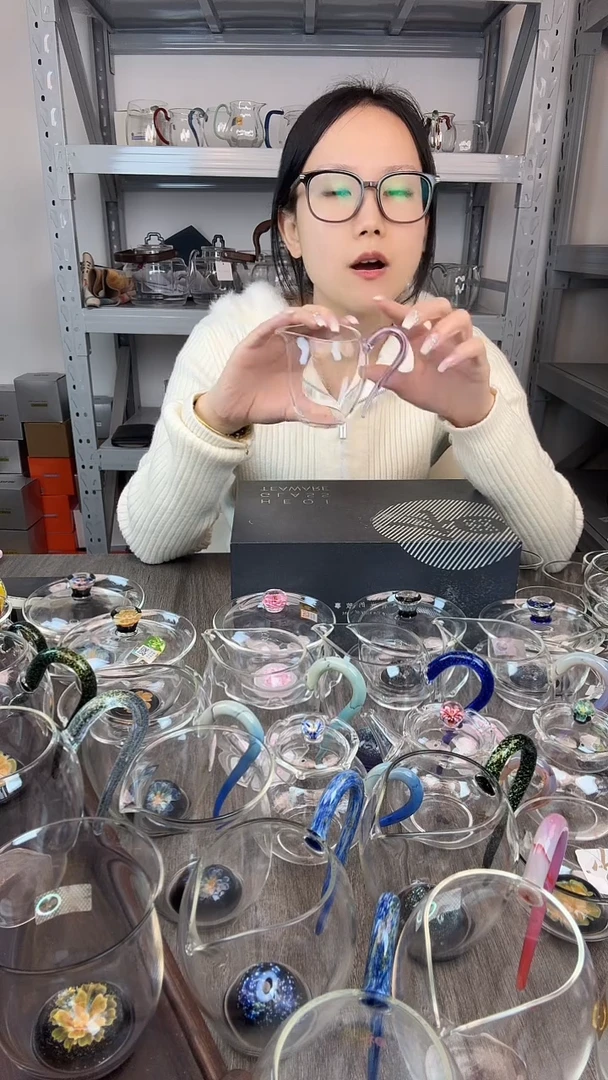 手工艺品玻璃禾器 小怡然浅紫色孤品