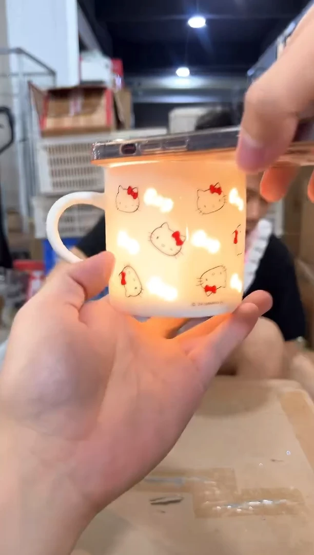 瓷片白色kt猫镂空水杯