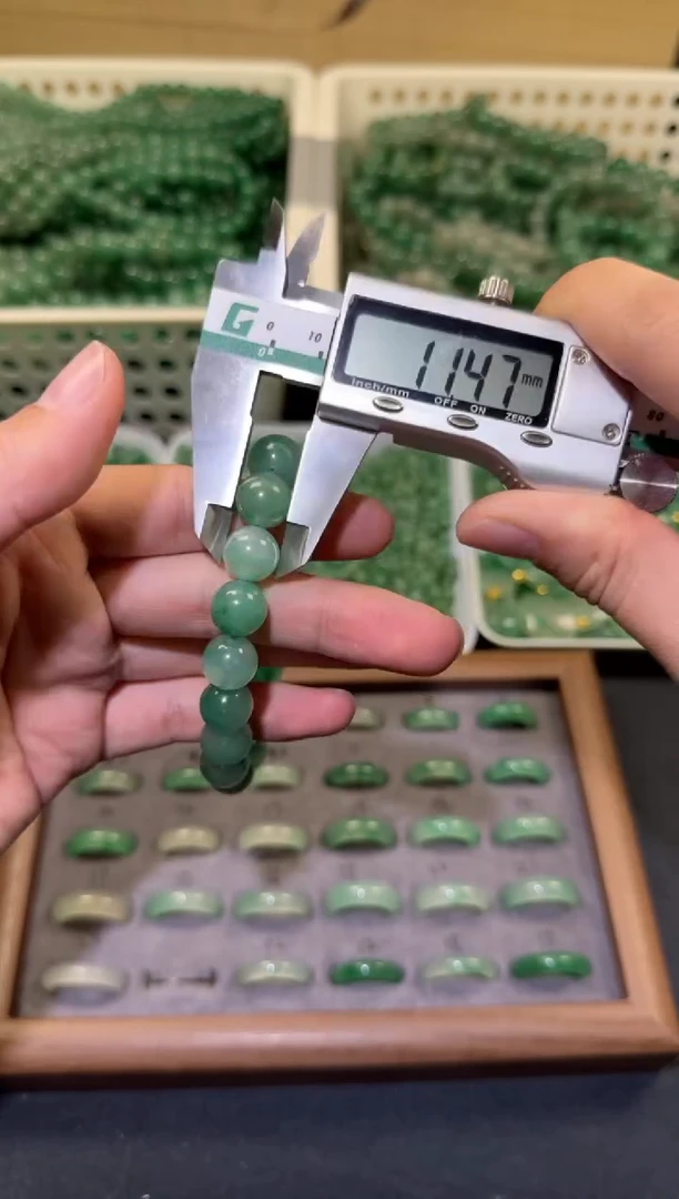 【闪购商品】石英质玉手串未镶嵌手串