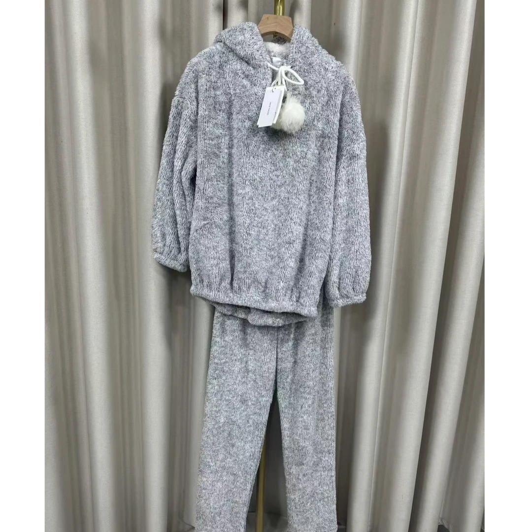 V498松弛慵懒风珍贝绒睡衣秋冬款套装连帽加厚珊瑚绒保暖家居服