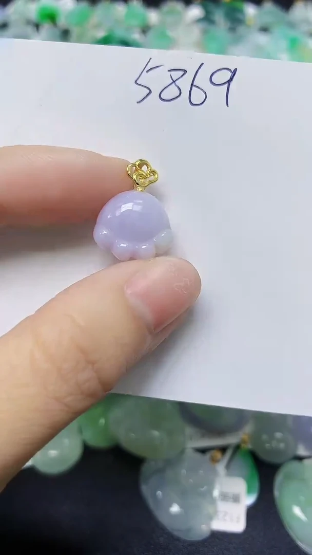 翡翠未镶嵌颈饰天然缅甸翡翠A货