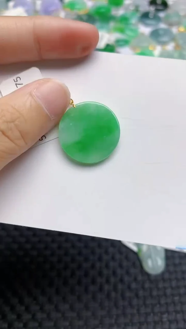 翡翠18K金镶嵌颈饰天然缅甸A货翡翠百元以上9元证书费自理