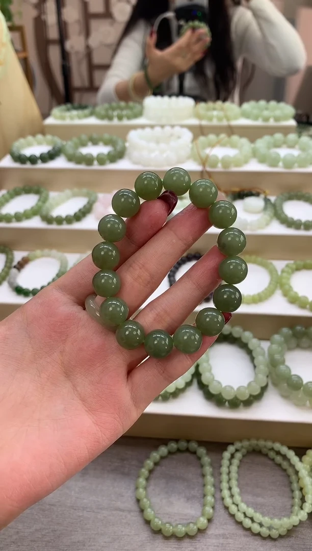 未镶嵌手串和田玉嗯****制青黄口
