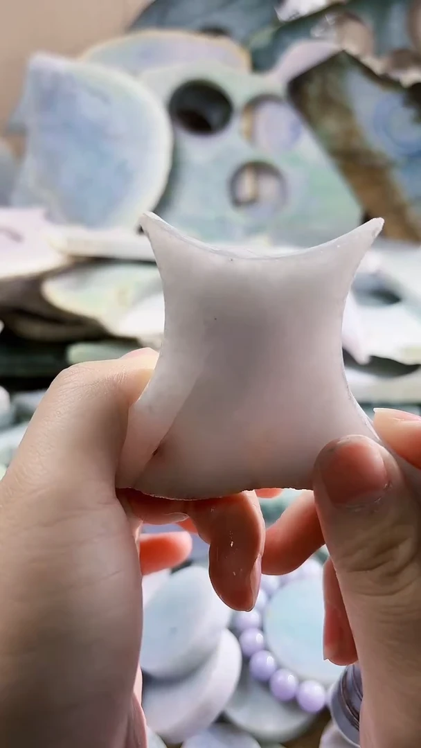 翡翠未镶嵌颈饰翡翠A货 姜谭683