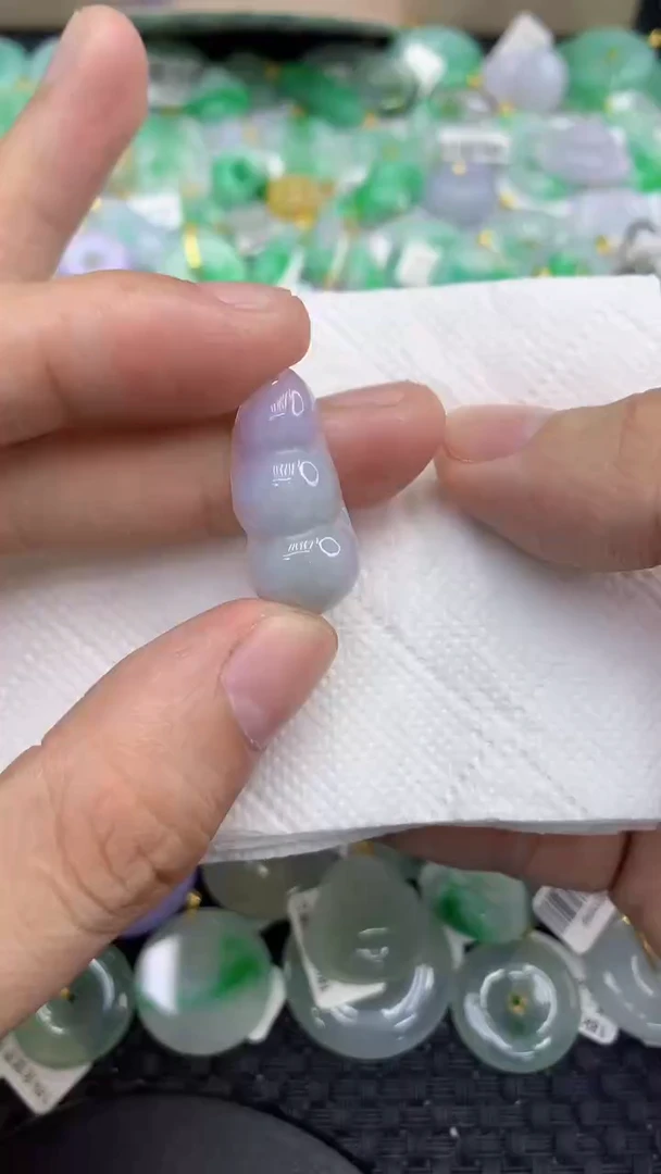 颈饰未镶嵌翡翠天然缅甸A货翡翠
