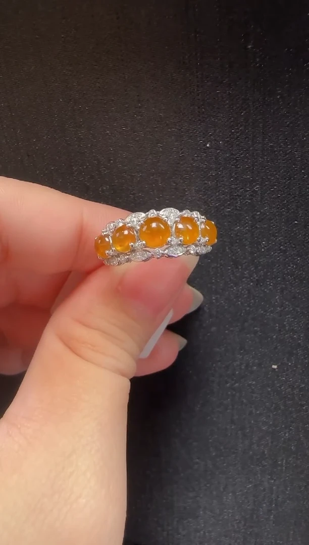 18K金镶嵌戒指翡翠1050-蛋面戒指