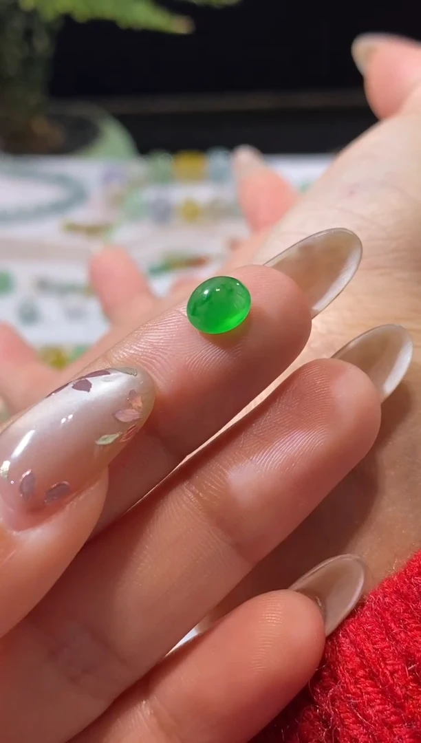 未镶嵌定制翡翠卡7绿蛋面  买断不退换