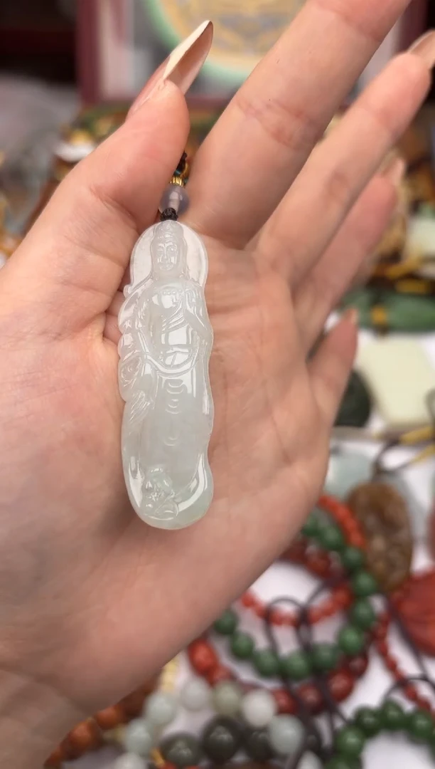 【闪购商品】翡翠颈饰未镶嵌翡翠