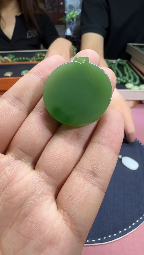 未镶嵌和田玉挂件画*【陆928】77 7026
