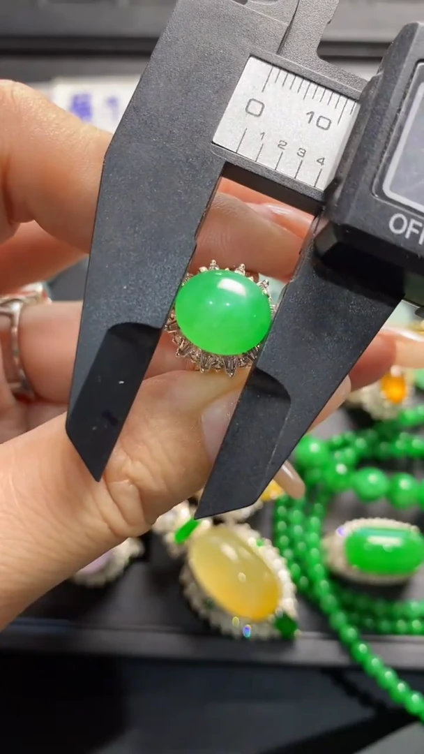 未镶嵌定制翡翠纯天然A货翡翠蛋面珠子