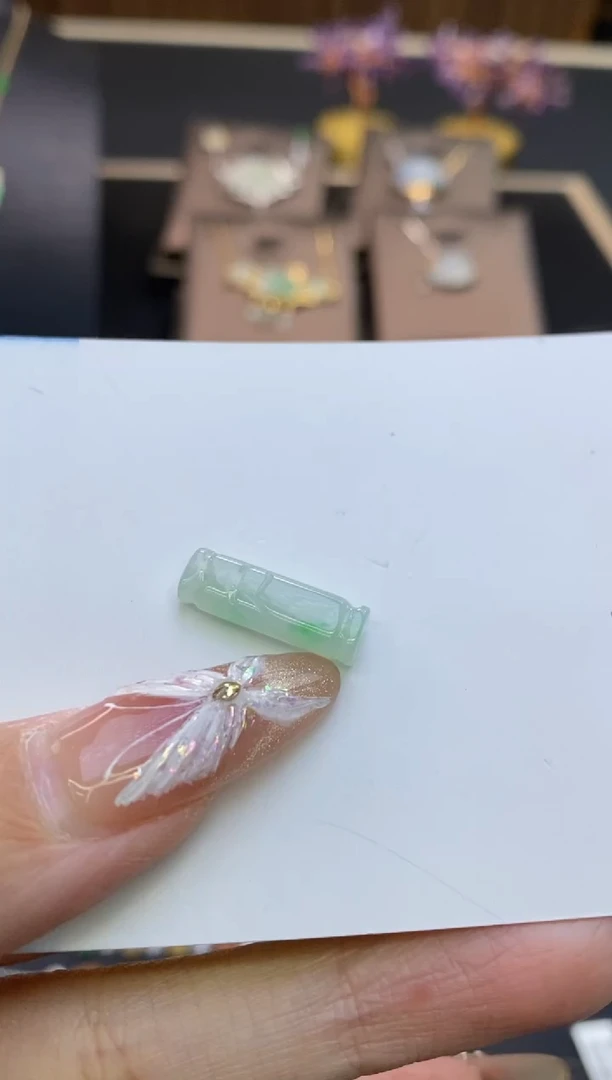 【闪购商品】翡翠颈饰未镶嵌净货11865